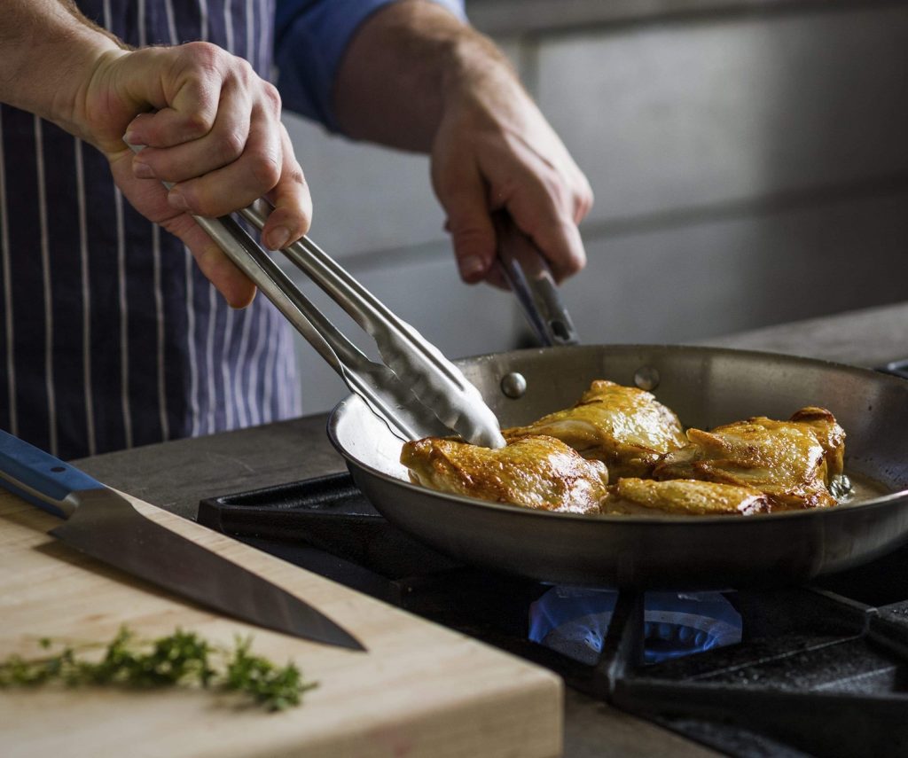Misen kitchen cookware essentials, Premium pans and knifes